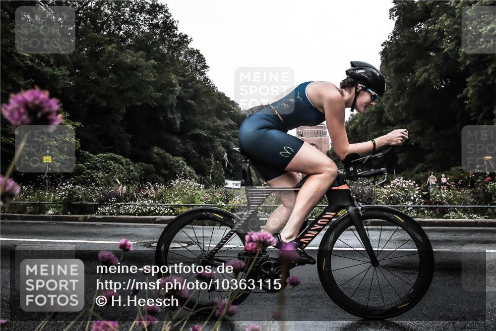 13.09.2026 - Stadtparktriathlon H.Heesch http://msf.ph/oto/10363115 13.09.2026 12:27:10 Radfahren 1028, 1132, 1177, 1187 meine-sportfotos.de
