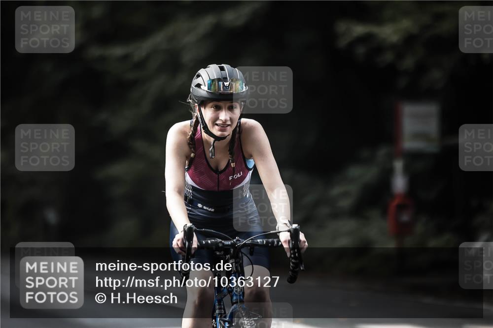 13.09.2026 - Stadtparktriathlon H.Heesch http://msf.ph/oto/10363127 13.09.2026 11:19:44 Radfahren 591, 595, 788, 793 meine-sportfotos.de