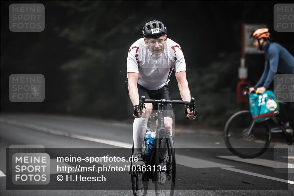 13.09.2026 - Stadtparktriathlon H.Heesch http://msf.ph/oto/10363134 13.09.2026 10:07:18 Radfahren 293 meine-sportfotos.de
