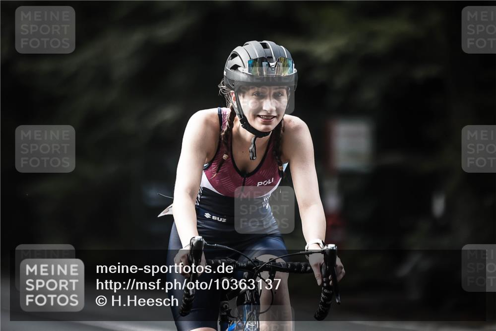 13.09.2026 - Stadtparktriathlon H.Heesch http://msf.ph/oto/10363137 13.09.2026 11:19:44 Radfahren 591, 595, 788, 793 meine-sportfotos.de