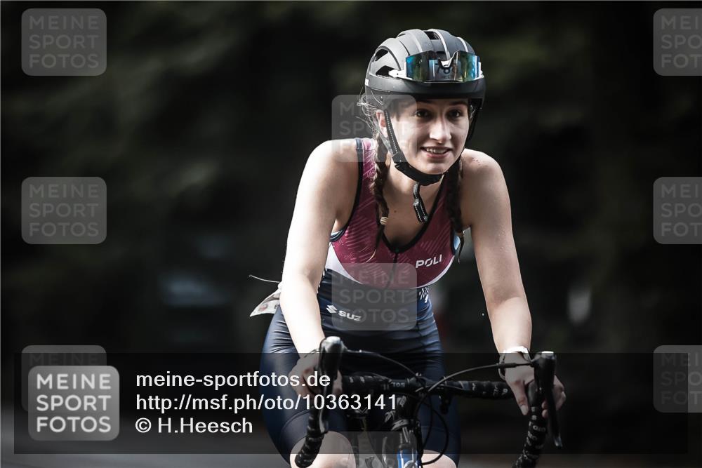 13.09.2026 - Stadtparktriathlon H.Heesch http://msf.ph/oto/10363141 13.09.2026 11:19:45 Radfahren 591, 595, 788, 793 meine-sportfotos.de