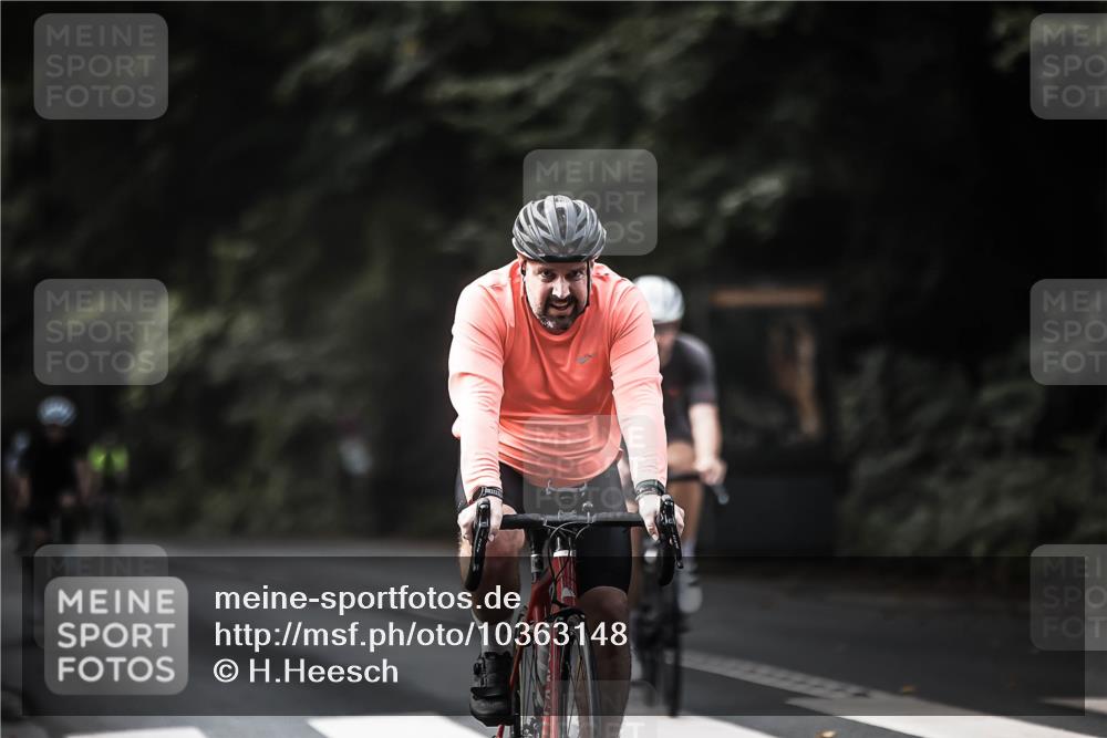 13.09.2026 - Stadtparktriathlon H.Heesch http://msf.ph/oto/10363148 13.09.2026 11:19:47 Radfahren 591, 595, 788, 793 meine-sportfotos.de