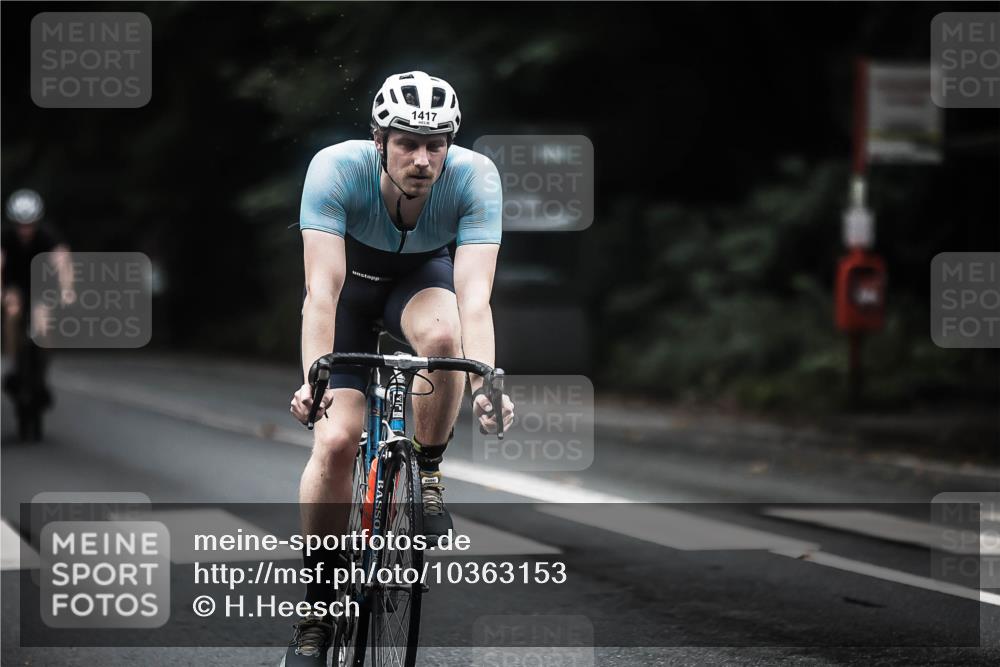 13.09.2026 - Stadtparktriathlon H.Heesch http://msf.ph/oto/10363153 13.09.2026 13:10:27 Radfahren 1204, 1262, 1326, 1388, 1393, 1405, 1411, 1417 meine-sportfotos.de