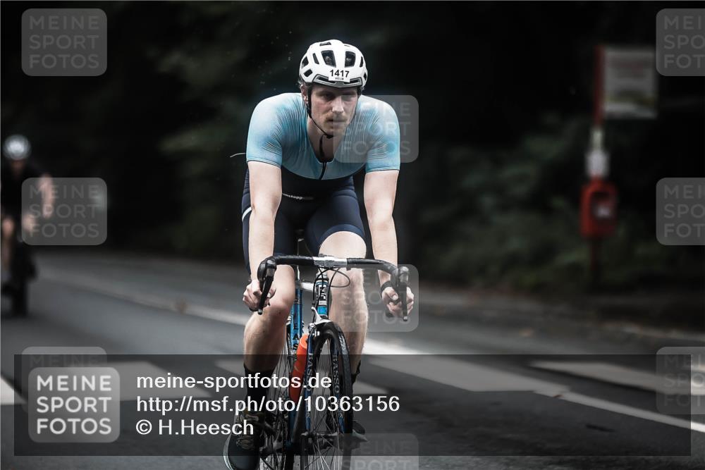 13.09.2026 - Stadtparktriathlon H.Heesch http://msf.ph/oto/10363156 13.09.2026 13:10:27 Radfahren 1204, 1262, 1326, 1388, 1393, 1405, 1411, 1417 meine-sportfotos.de