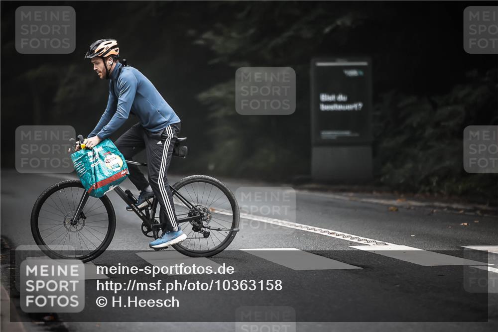 13.09.2026 - Stadtparktriathlon H.Heesch http://msf.ph/oto/10363158 13.09.2026 10:07:20 Radfahren 293 meine-sportfotos.de