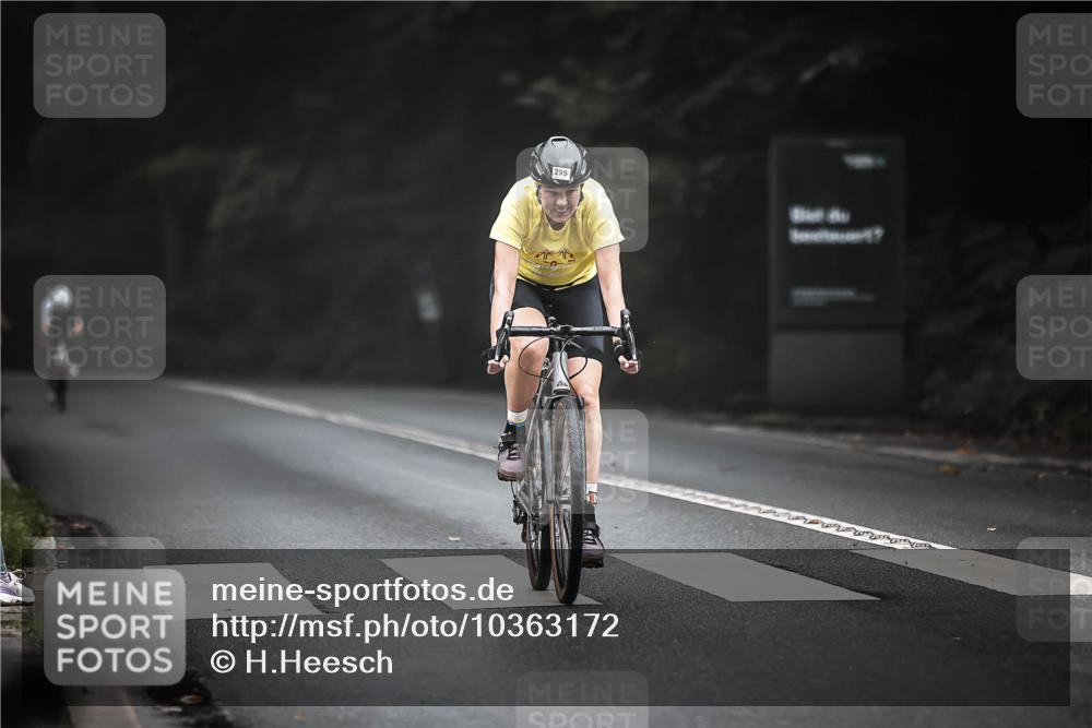 13.09.2026 - Stadtparktriathlon H.Heesch http://msf.ph/oto/10363172 13.09.2026 10:07:30 Radfahren 295 meine-sportfotos.de