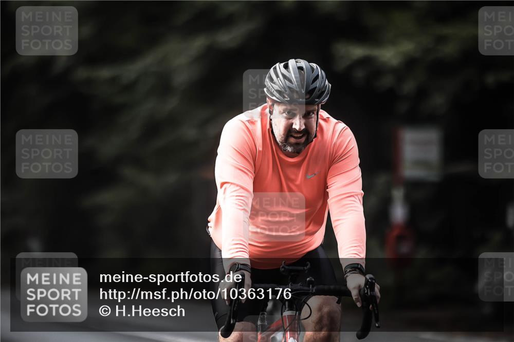 13.09.2026 - Stadtparktriathlon H.Heesch http://msf.ph/oto/10363176 13.09.2026 11:19:48 Radfahren 591, 595, 788, 793 meine-sportfotos.de