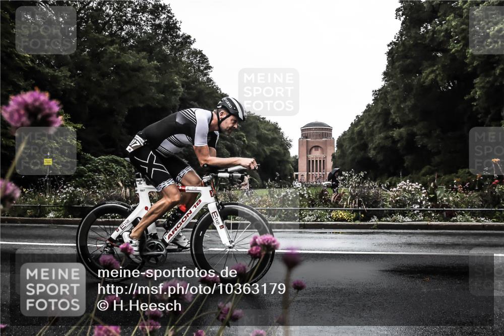 13.09.2026 - Stadtparktriathlon H.Heesch http://msf.ph/oto/10363179 13.09.2026 12:27:41 Radfahren 1007, 1102, 1112, 1181 meine-sportfotos.de