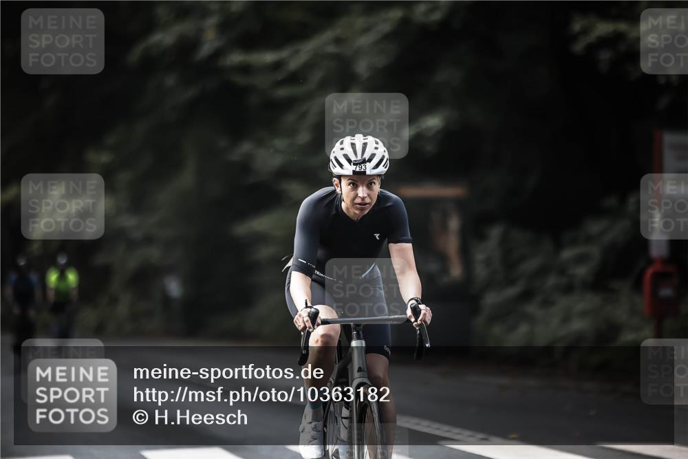 13.09.2026 - Stadtparktriathlon H.Heesch http://msf.ph/oto/10363182 13.09.2026 11:19:50 Radfahren 591, 595, 716, 720, 749, 788, 793 meine-sportfotos.de