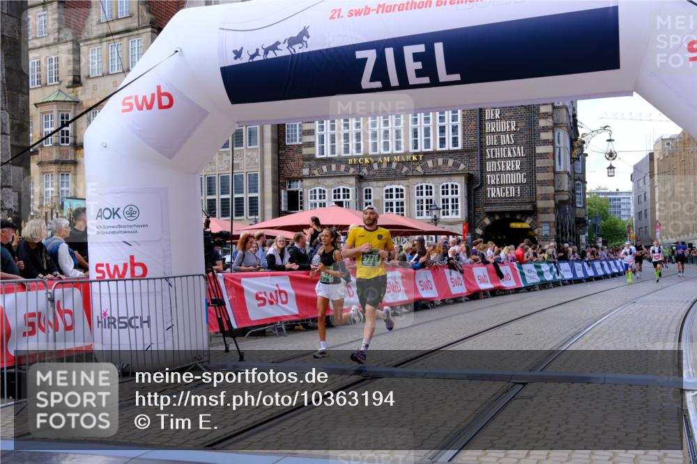 13.09.2026 - 21. swb-Marathon Bremen Tim E. http://msf.ph/oto/10363194 13.09.2026 13:00:43 Ziel 671, 1136, 1550, 1754, 2683, 5776, 7015 meine-sportfotos.de