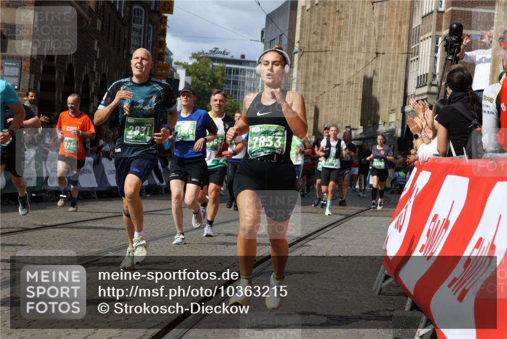 13.09.2026 - 21. swb-Marathon Bremen Strokosch-Dieckow http://msf.ph/oto/10363215 13.09.2026 13:34:38 Ziel 682, 911, 1307, 1364, 2215, 2355, 2464, 3029, 3068, 3162, 3214, 3632, 3636, 3890, 4112, 4616, 5147, 5265, 5489, 5566, 5768, 5852, 6255, 6350, 6405, 7113, 7696, 7746, 7897, 8870, 9094, 9100, 9402, 9453, 9802, 9905, 10058, 13112, 1210, 1967, 2525, 2561, 2755, 3181, 3353, 3380, 3765, 3842, 5378, 5415, 5684, 6085, 6128, 6168, 6244, 7443, 7462, 8155, 8182, 8493, 8552, 8683, 9038, 9788, 9820, 13180 meine-sportfotos.de