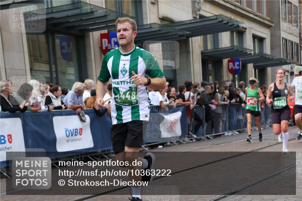13.09.2026 - 21. swb-Marathon Bremen Strokosch-Dieckow http://msf.ph/oto/10363222 13.09.2026 13:36:48 Ziel 950, 1180, 1285, 1641, 1849, 1854, 1991, 2241, 2531, 2930, 3122, 3333, 3732, 3787, 3894, 3909, 4261, 4410, 4448, 4932, 4947, 5236, 5355, 5547, 5577, 5612, 6046, 6056, 6269, 6408, 6431, 6629, 6904, 6947, 6961, 7006, 7046, 7398, 7445, 7937, 8034, 8268, 8443, 8458, 8839, 9140, 9310, 9317, 9331, 9415, 9589, 9701, 9840, 13077, 164, 551, 813, 843, 1738, 1880, 1936, 2275, 2467, 2673, 2731, 2819, 2823, 3067, 3541, 3585, 3635, 3815, 3874, 3998, 4006, 4050, 5236, 6408 meine-sportfotos.de