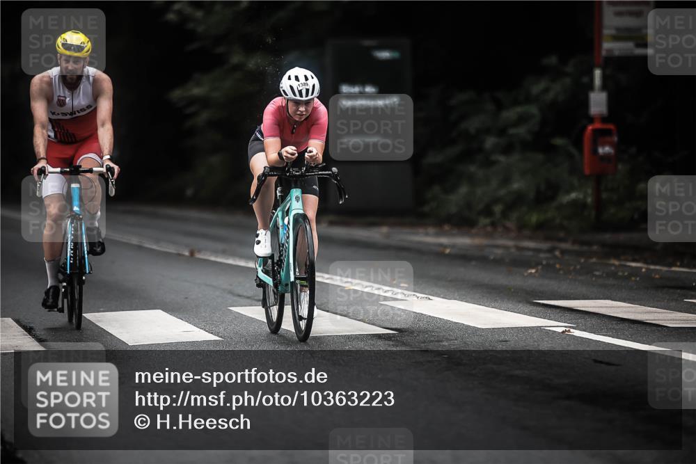 13.09.2026 - Stadtparktriathlon H.Heesch http://msf.ph/oto/10363223 13.09.2026 13:10:38 Radfahren 1193, 1363, 1380, 1389, 1393, 1411 meine-sportfotos.de