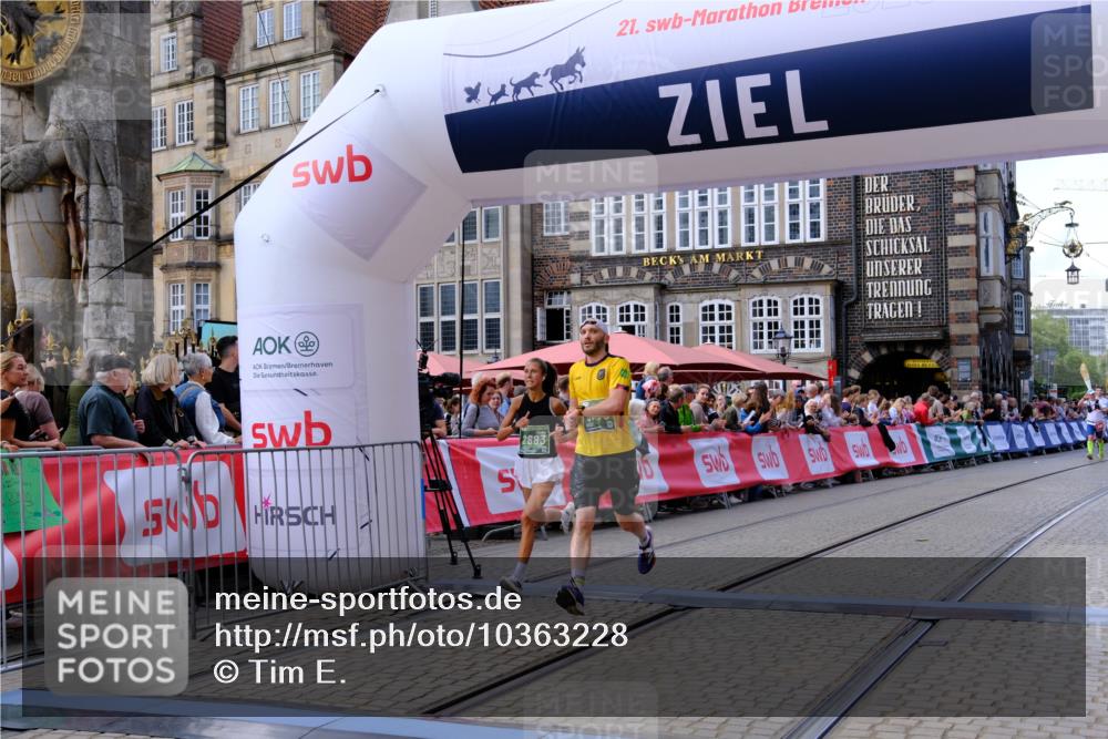 13.09.2026 - 21. swb-Marathon Bremen Tim E. http://msf.ph/oto/10363228 13.09.2026 13:00:44 Ziel 671, 1136, 1550, 1754, 2683, 5776, 7015 meine-sportfotos.de