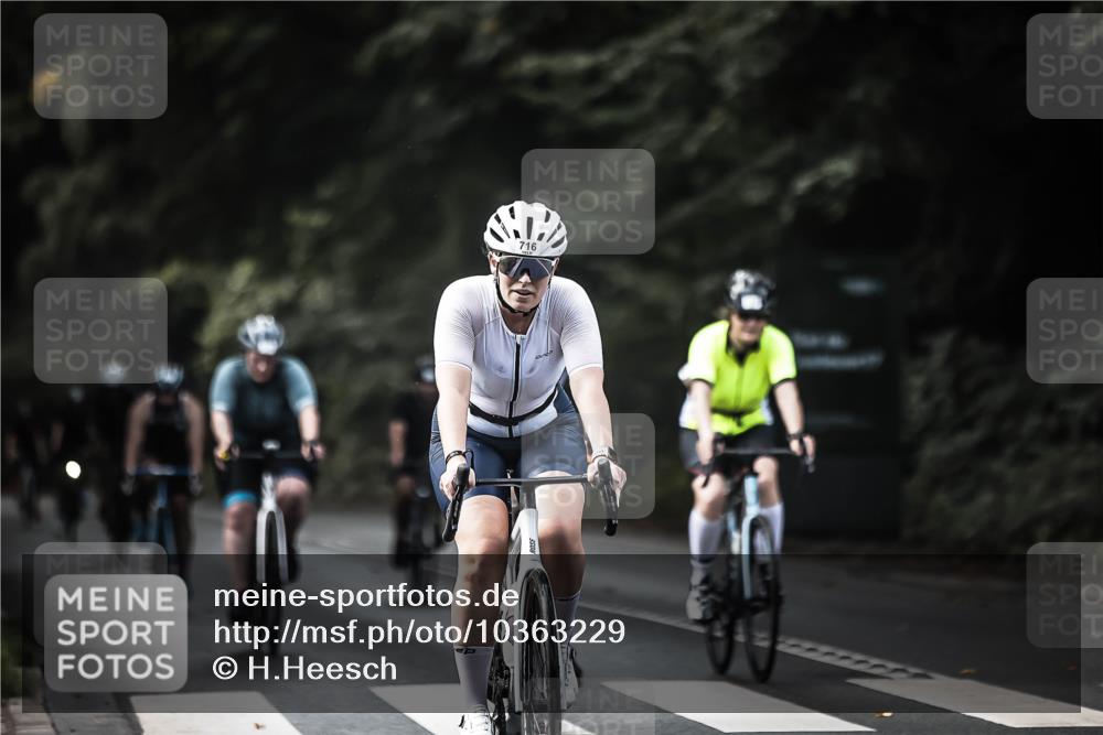 13.09.2026 - Stadtparktriathlon H.Heesch http://msf.ph/oto/10363229 13.09.2026 11:19:55 Radfahren 578, 619, 664, 716, 720, 749, 793, 799 meine-sportfotos.de