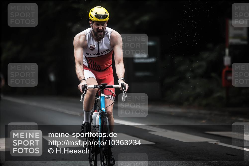 13.09.2026 - Stadtparktriathlon H.Heesch http://msf.ph/oto/10363234 13.09.2026 13:10:39 Radfahren 1193, 1363, 1380, 1389, 1411, 1427 meine-sportfotos.de