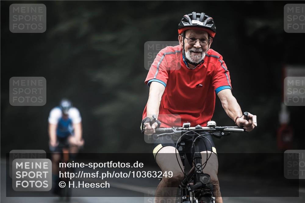 13.09.2026 - Stadtparktriathlon H.Heesch http://msf.ph/oto/10363249 13.09.2026 10:07:44 Radfahren 269, 341 meine-sportfotos.de