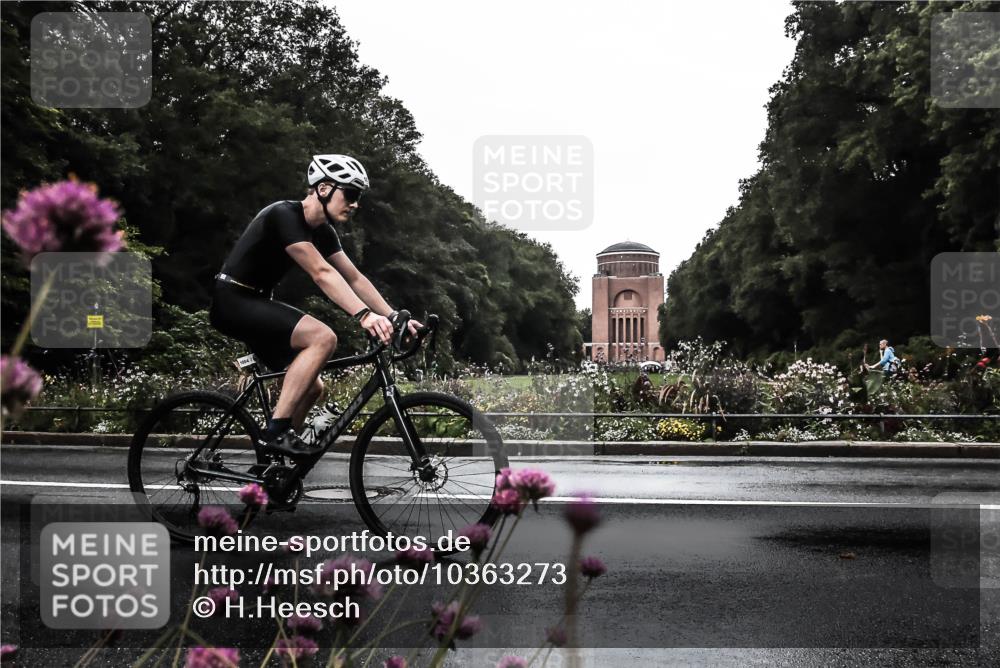 13.09.2026 - Stadtparktriathlon H.Heesch http://msf.ph/oto/10363273 13.09.2026 12:28:19 Radfahren 1004, 1113, 1158 meine-sportfotos.de