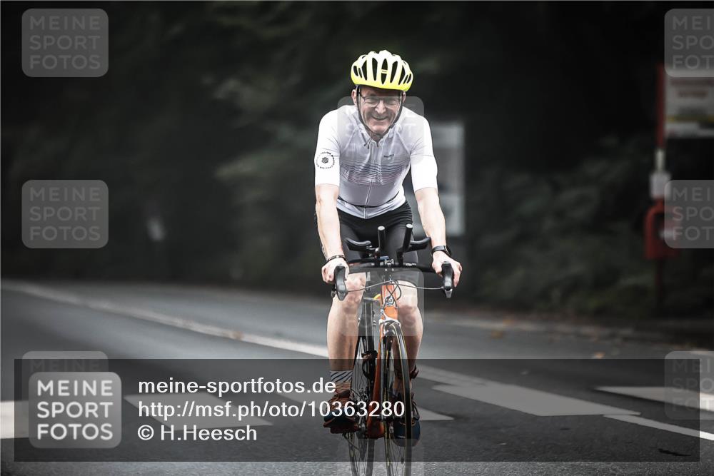 13.09.2026 - Stadtparktriathlon H.Heesch http://msf.ph/oto/10363280 13.09.2026 10:07:52 Radfahren 227, 341 meine-sportfotos.de