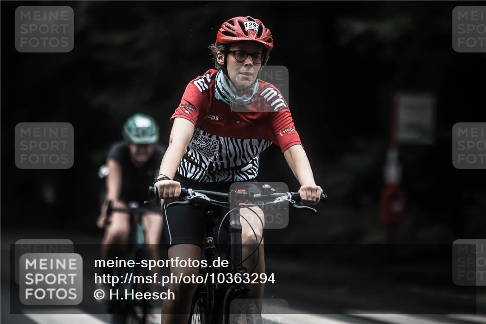 13.09.2026 - Stadtparktriathlon H.Heesch http://msf.ph/oto/10363294 13.09.2026 13:10:58 Radfahren 1251, 1293, 1334, 1347, 1356, 1364 meine-sportfotos.de