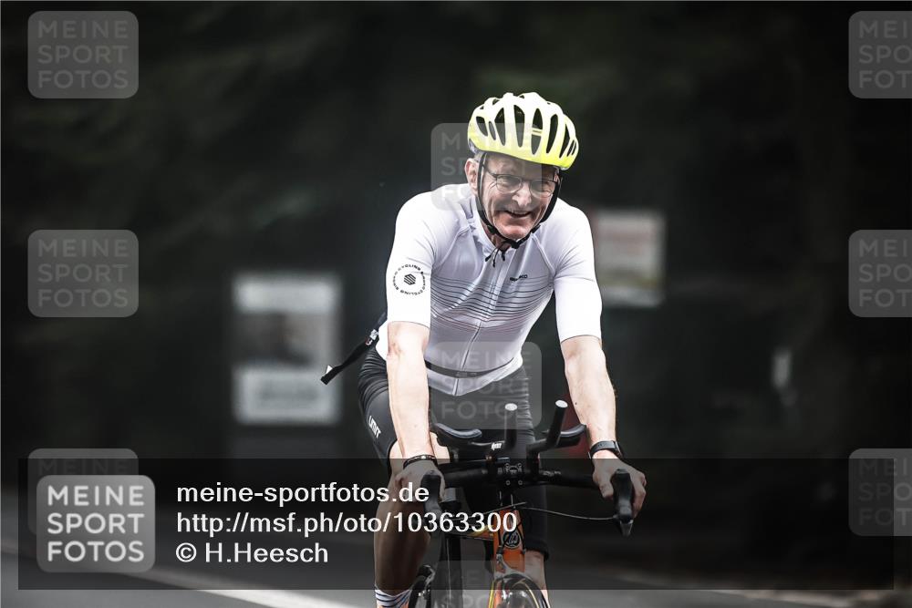 13.09.2026 - Stadtparktriathlon H.Heesch http://msf.ph/oto/10363300 13.09.2026 10:07:53 Radfahren 227 meine-sportfotos.de