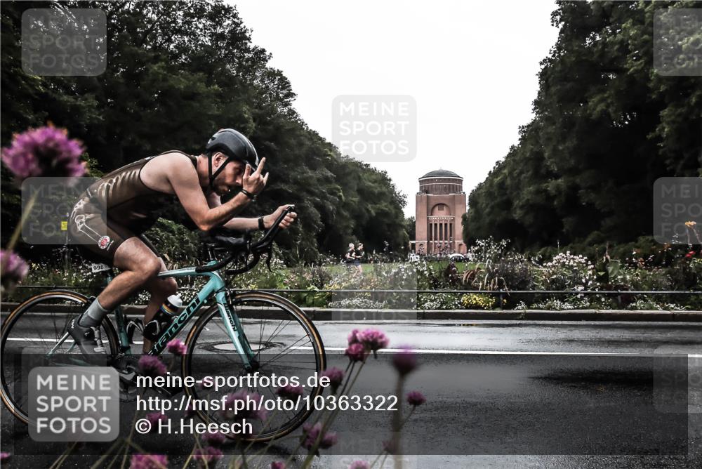 13.09.2026 - Stadtparktriathlon H.Heesch http://msf.ph/oto/10363322 13.09.2026 12:28:42 Radfahren 998 meine-sportfotos.de
