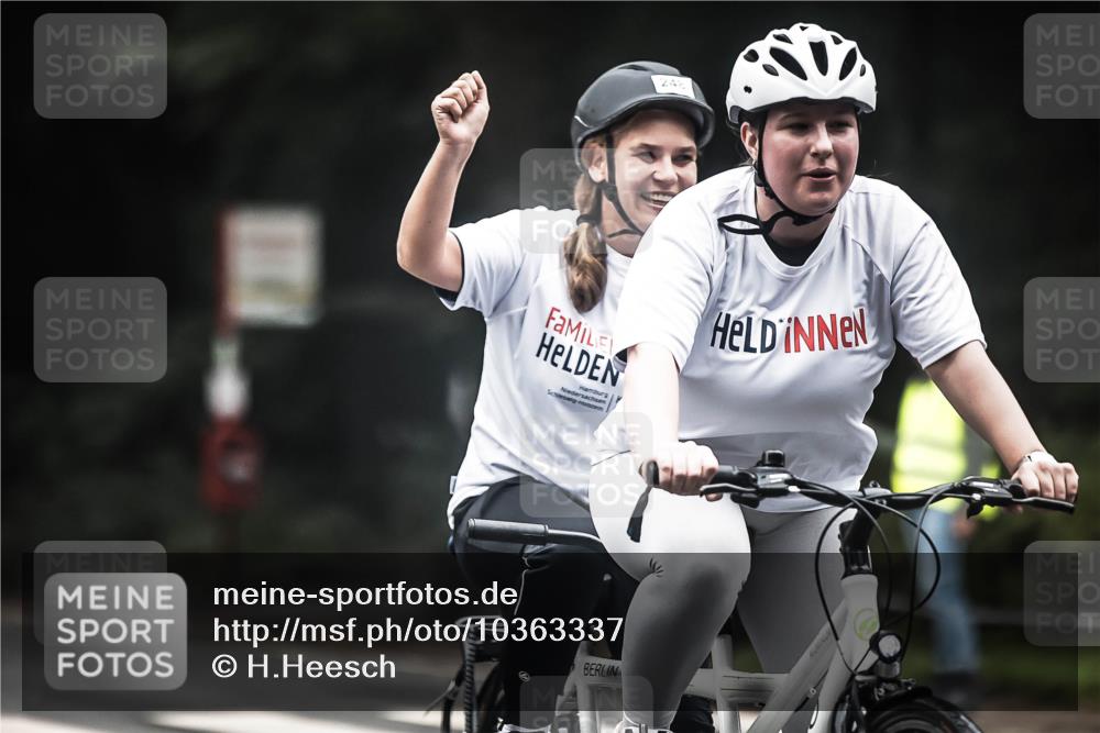 13.09.2026 - Stadtparktriathlon H.Heesch http://msf.ph/oto/10363337 13.09.2026 10:08:08 Radfahren 232, 248, 287, 292, 338 meine-sportfotos.de
