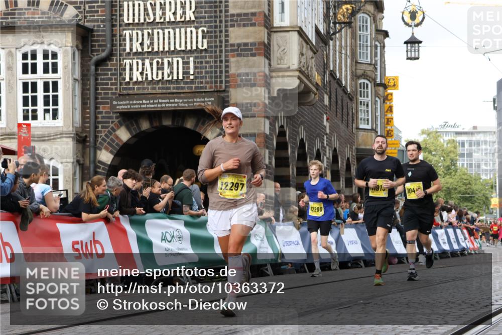 13.09.2026 - 21. swb-Marathon Bremen Strokosch-Dieckow http://msf.ph/oto/10363372 13.09.2026 10:59:14 Ziel 10254, 10383, 10427, 10477, 10485, 10787, 10794, 10832, 10843, 10948, 11034, 11228, 11267, 11278, 11488, 11602, 12015, 12127, 12130, 12131, 12176, 12271, 12297, 12414, 10377, 10492, 10922, 11151, 11500, 11873, 12267, 12295, 12537, 12541 meine-sportfotos.de
