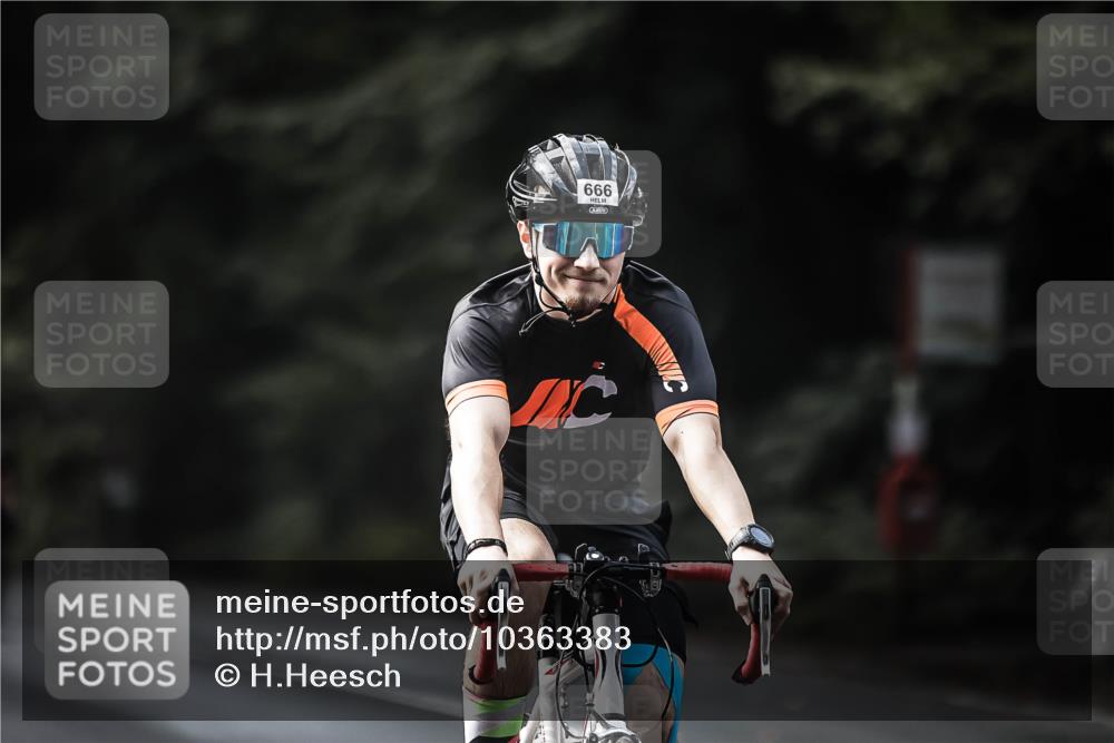 13.09.2026 - Stadtparktriathlon H.Heesch http://msf.ph/oto/10363383 13.09.2026 11:20:04 Radfahren 510, 578, 664, 666, 713, 785, 796 meine-sportfotos.de