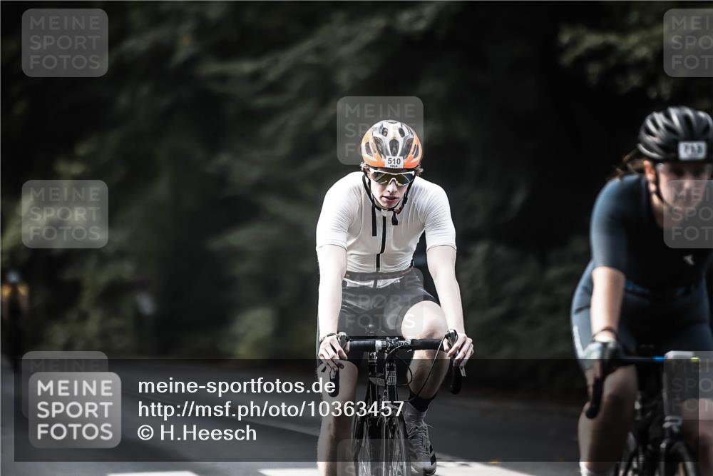 13.09.2026 - Stadtparktriathlon H.Heesch http://msf.ph/oto/10363457 13.09.2026 11:20:09 Radfahren 510, 666, 702, 713, 796 meine-sportfotos.de