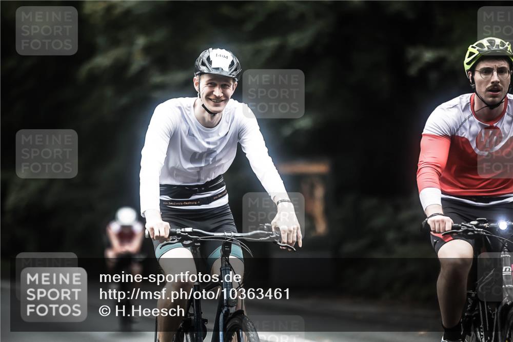 13.09.2026 - Stadtparktriathlon H.Heesch http://msf.ph/oto/10363461 13.09.2026 13:11:16 Radfahren 1216, 1253, 1384, 1404 meine-sportfotos.de