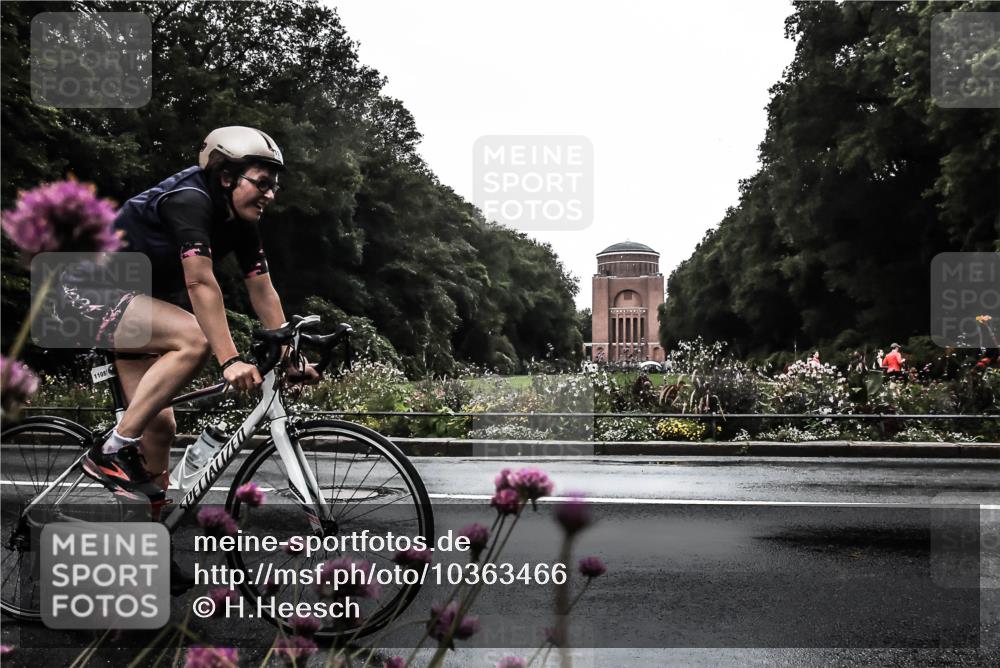 13.09.2026 - Stadtparktriathlon H.Heesch http://msf.ph/oto/10363466 13.09.2026 12:29:29 Radfahren 950, 960, 1108, 1164 meine-sportfotos.de