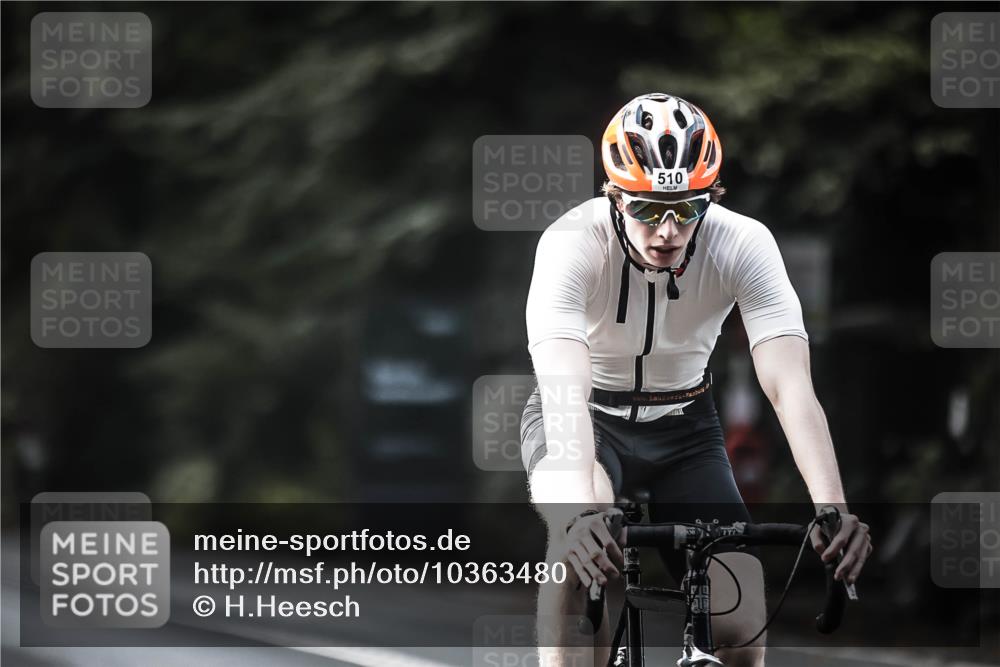 13.09.2026 - Stadtparktriathlon H.Heesch http://msf.ph/oto/10363480 13.09.2026 11:20:09 Radfahren 510, 666, 702, 713, 796 meine-sportfotos.de