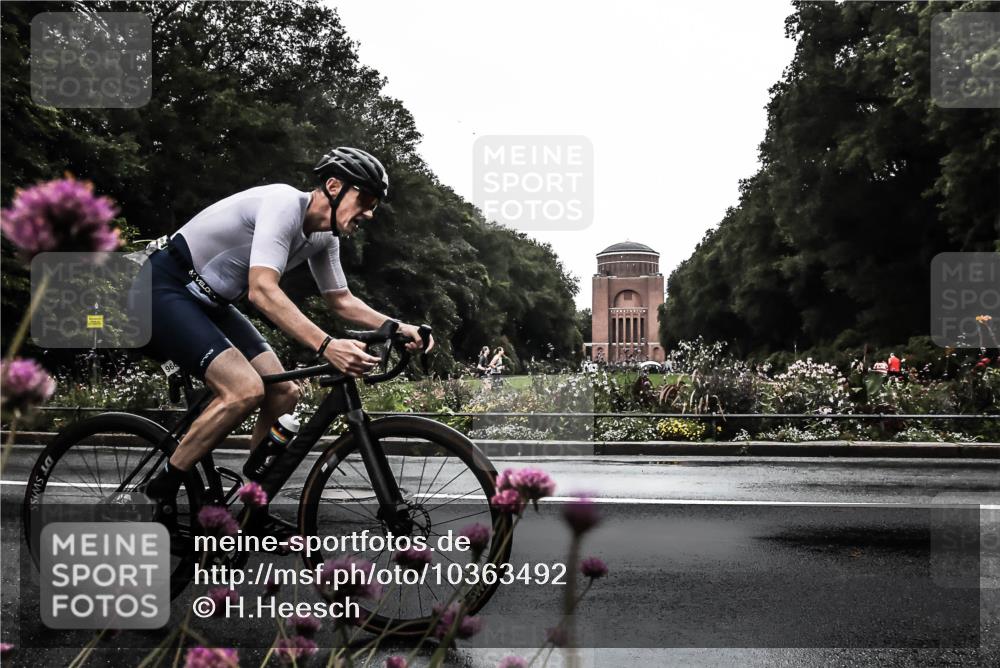 13.09.2026 - Stadtparktriathlon H.Heesch http://msf.ph/oto/10363492 13.09.2026 12:29:34 Radfahren 959, 966, 1009, 1055, 1091 meine-sportfotos.de
