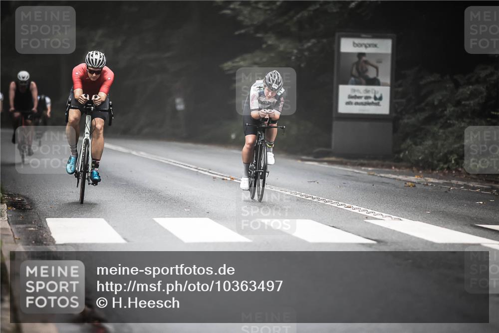 13.09.2026 - Stadtparktriathlon H.Heesch http://msf.ph/oto/10363497 13.09.2026 10:08:47 Radfahren 216, 218, 301, 340 meine-sportfotos.de