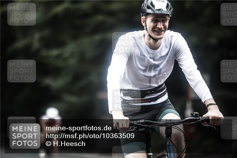 13.09.2026 - Stadtparktriathlon H.Heesch http://msf.ph/oto/10363509 13.09.2026 13:11:17 Radfahren 1191, 1253, 1384, 1404 meine-sportfotos.de