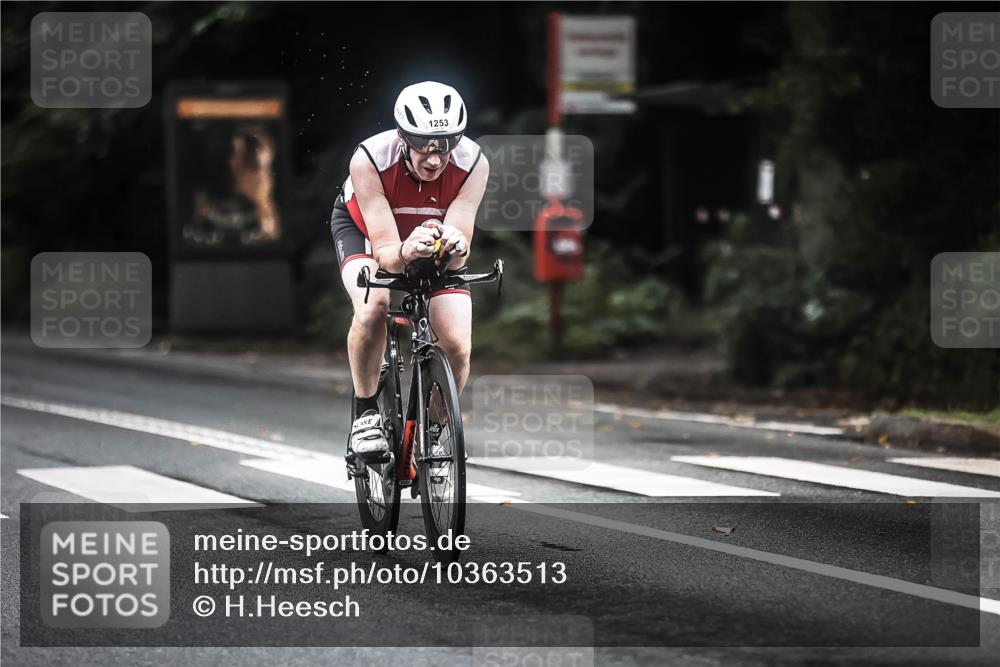 13.09.2026 - Stadtparktriathlon H.Heesch http://msf.ph/oto/10363513 13.09.2026 13:11:18 Radfahren 1191, 1253, 1384, 1404 meine-sportfotos.de