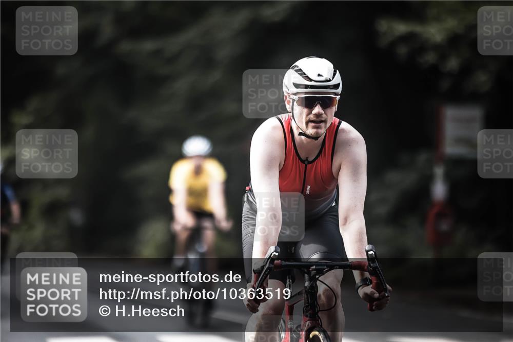 13.09.2026 - Stadtparktriathlon H.Heesch http://msf.ph/oto/10363519 13.09.2026 11:20:14 Radfahren 510, 589, 596, 597, 702, 713 meine-sportfotos.de