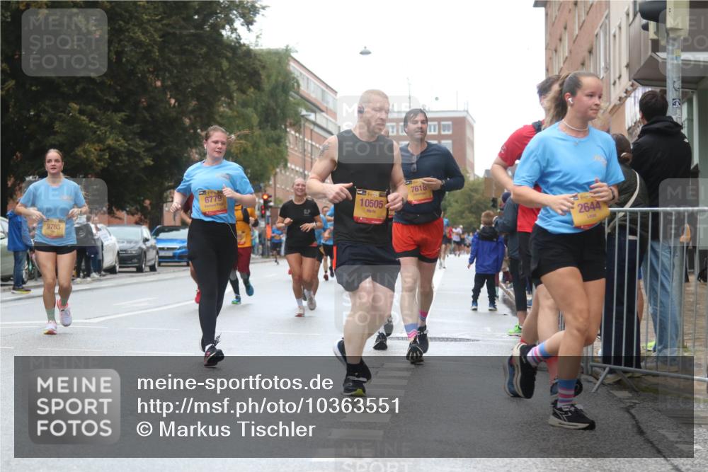 13.09.2026 - Kiel Lauf Markus Tischler http://msf.ph/oto/10363551 13.09.2026 11:55:30 Fleethörn 9763, 6779, 38, 10505, 7618, 2644 meine-sportfotos.de