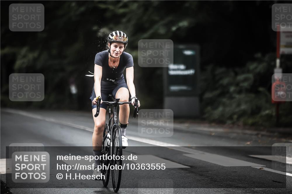 13.09.2026 - Stadtparktriathlon H.Heesch http://msf.ph/oto/10363555 13.09.2026 13:11:23 Radfahren 1191, 1200, 1253, 1359, 1465 meine-sportfotos.de