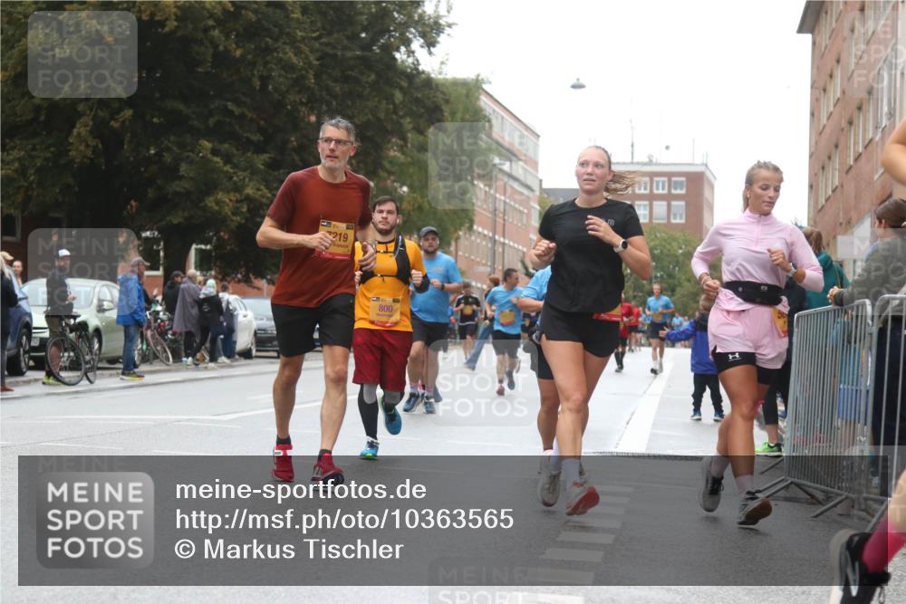 13.09.2026 - Kiel Lauf Markus Tischler http://msf.ph/oto/10363565 13.09.2026 11:55:34 Fleethörn 35, 219, 800 meine-sportfotos.de