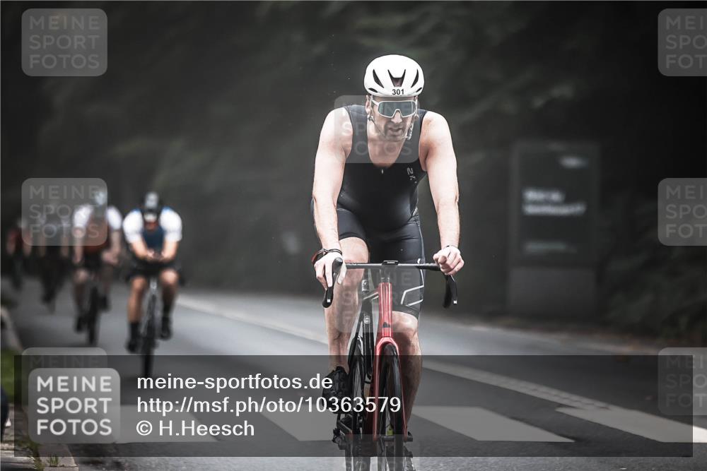 13.09.2026 - Stadtparktriathlon H.Heesch http://msf.ph/oto/10363579 13.09.2026 10:08:52 Radfahren 216, 218, 224, 236, 301, 340 meine-sportfotos.de