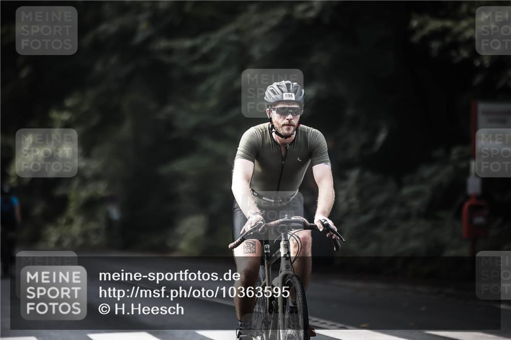 13.09.2026 - Stadtparktriathlon H.Heesch http://msf.ph/oto/10363595 13.09.2026 11:20:18 Radfahren 589, 596, 597, 702, 724 meine-sportfotos.de