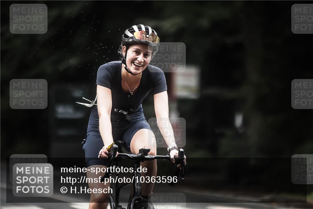 13.09.2026 - Stadtparktriathlon H.Heesch http://msf.ph/oto/10363596 13.09.2026 13:11:24 Radfahren 1191, 1200, 1253, 1359, 1465 meine-sportfotos.de
