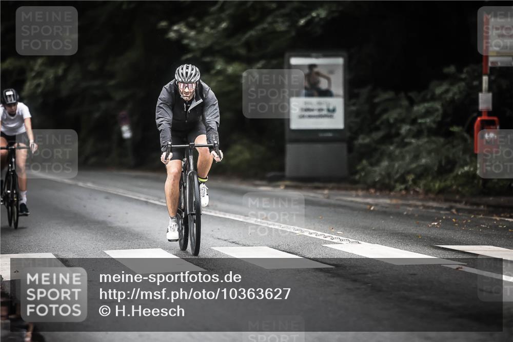 13.09.2026 - Stadtparktriathlon H.Heesch http://msf.ph/oto/10363627 13.09.2026 13:11:32 Radfahren 1200, 1250, 1348, 1359, 1445, 1465 meine-sportfotos.de