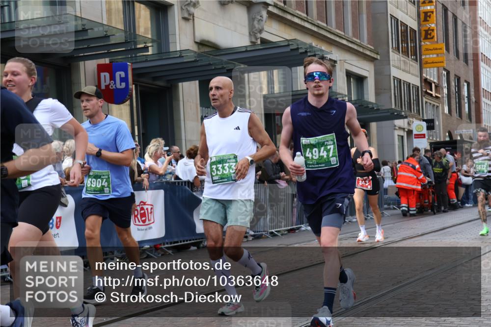 13.09.2026 - 21. swb-Marathon Bremen Strokosch-Dieckow http://msf.ph/oto/10363648 13.09.2026 13:36:56 Ziel 270, 391, 869, 950, 1180, 1285, 1854, 1991, 2531, 2930, 3333, 3627, 3732, 3823, 3894, 3909, 4410, 4448, 4932, 4947, 5388, 5547, 5577, 5612, 5738, 5791, 6046, 6431, 6629, 6904, 6947, 6961, 7006, 7445, 7571, 7937, 8268, 8443, 8458, 8748, 8753, 9140, 9310, 9317, 9415, 9701, 9840, 13077, 551, 813, 843, 1641, 1849, 1936, 2241, 2275, 2819, 2930, 3122, 3541, 3635, 3787, 3815, 3874, 3909, 3998, 4050, 4261, 4410, 5236, 5355, 6056, 6269, 6408, 7046 meine-sportfotos.de