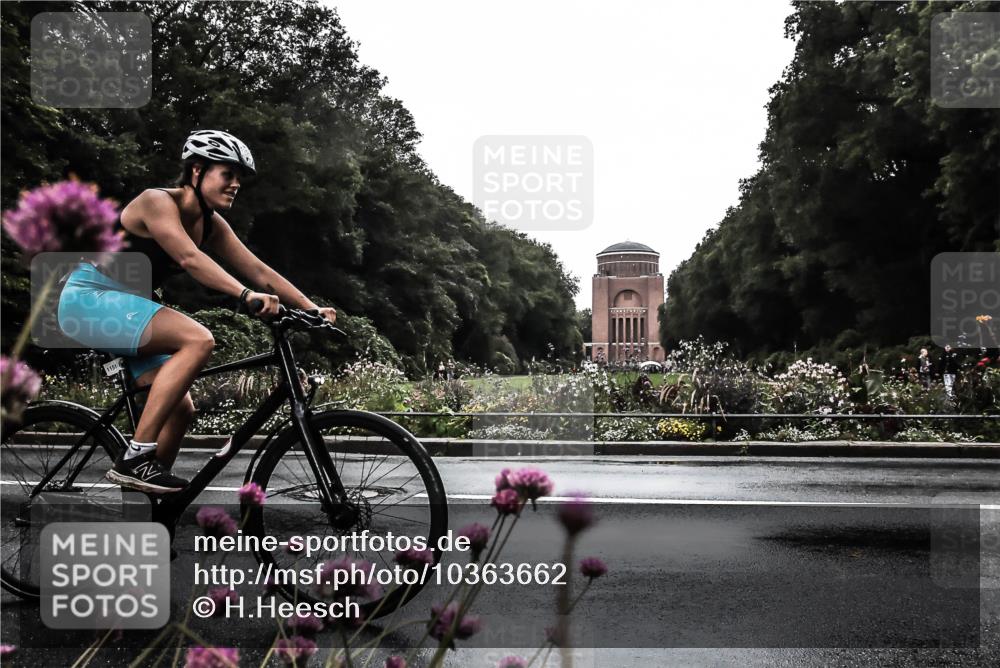 13.09.2026 - Stadtparktriathlon H.Heesch http://msf.ph/oto/10363662 13.09.2026 12:30:13 Radfahren 996, 1151 meine-sportfotos.de