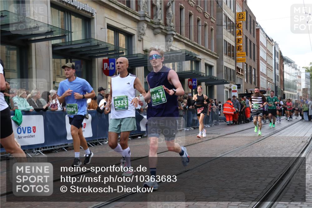 13.09.2026 - 21. swb-Marathon Bremen Strokosch-Dieckow http://msf.ph/oto/10363683 13.09.2026 13:36:56 Ziel 270, 391, 869, 950, 1180, 1285, 1854, 1991, 2531, 2930, 3333, 3627, 3732, 3823, 3894, 3909, 4410, 4448, 4932, 4947, 5388, 5547, 5577, 5612, 5738, 5791, 6046, 6431, 6629, 6904, 6947, 6961, 7006, 7445, 7571, 7937, 8268, 8443, 8458, 8748, 8753, 9140, 9310, 9317, 9415, 9701, 9840, 13077, 551, 813, 843, 1641, 1849, 1936, 2241, 2275, 2819, 2930, 3122, 3541, 3635, 3787, 3815, 3874, 3909, 3998, 4050, 4261, 4410, 5236, 5355, 6056, 6269, 6408, 7046 meine-sportfotos.de