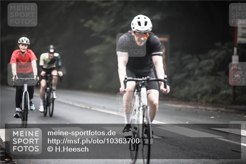 13.09.2026 - Stadtparktriathlon H.Heesch http://msf.ph/oto/10363700 13.09.2026 10:09:01 Radfahren 224, 241, 244, 279, 289, 327 meine-sportfotos.de
