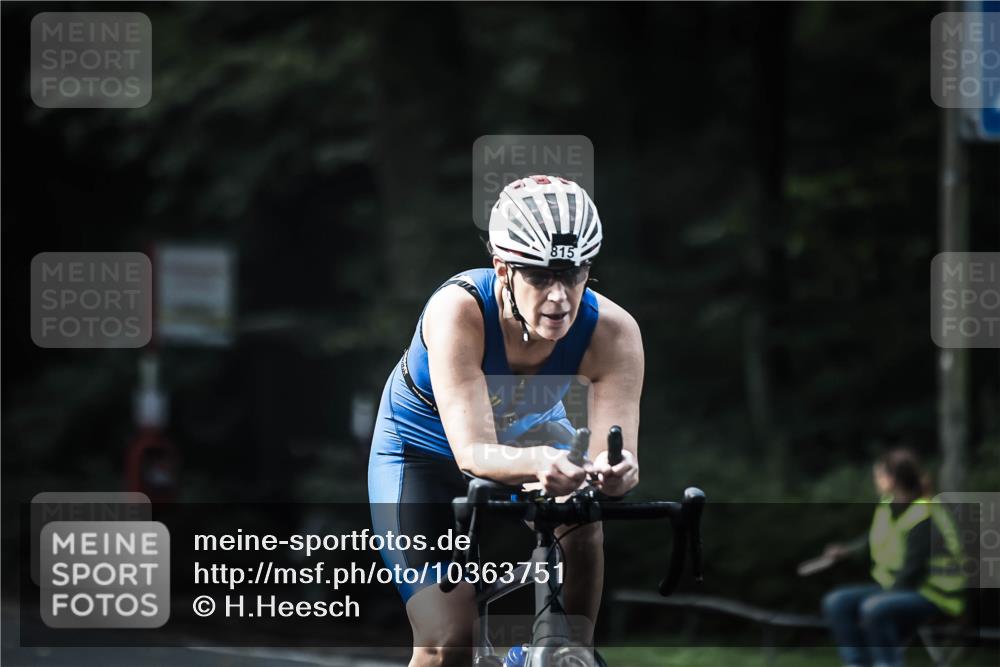 13.09.2026 - Stadtparktriathlon H.Heesch http://msf.ph/oto/10363751 13.09.2026 11:20:36 Radfahren 633, 643, 670, 815, 824 meine-sportfotos.de